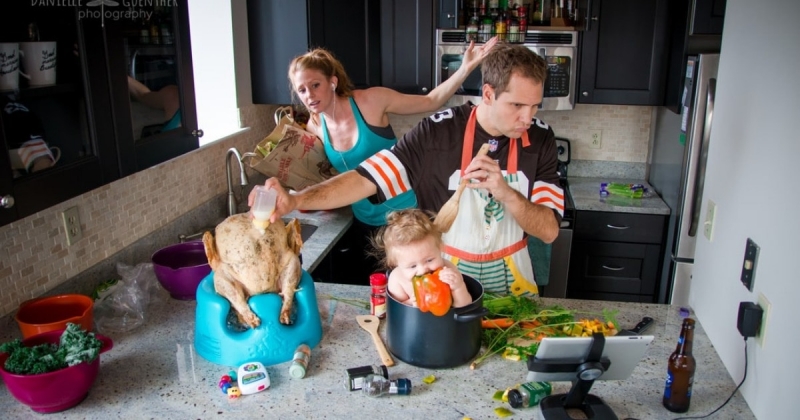 17 юмористичных фотографий, которые наглядно показывают, что родительство это совсем не просто. Совсем!